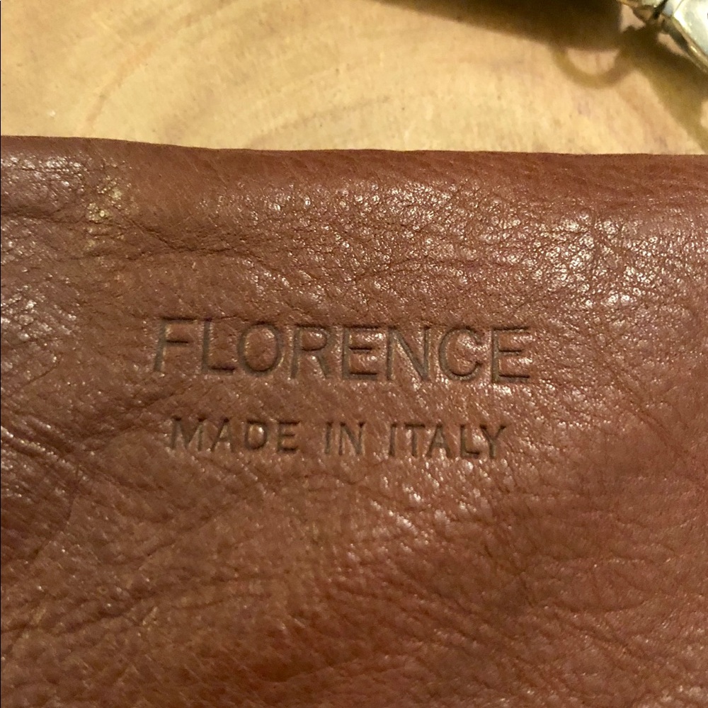 Genuine Italian Leather Satchel - Picture 2 of 8
